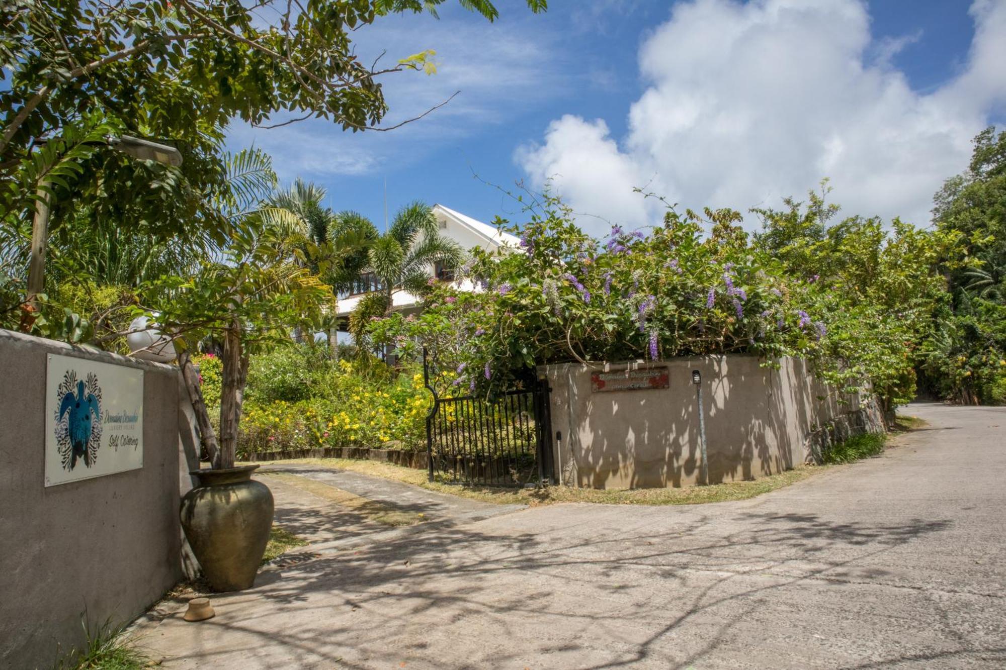 Domaine Desaubin Luxury Villas تاكاماكا المظهر الخارجي الصورة